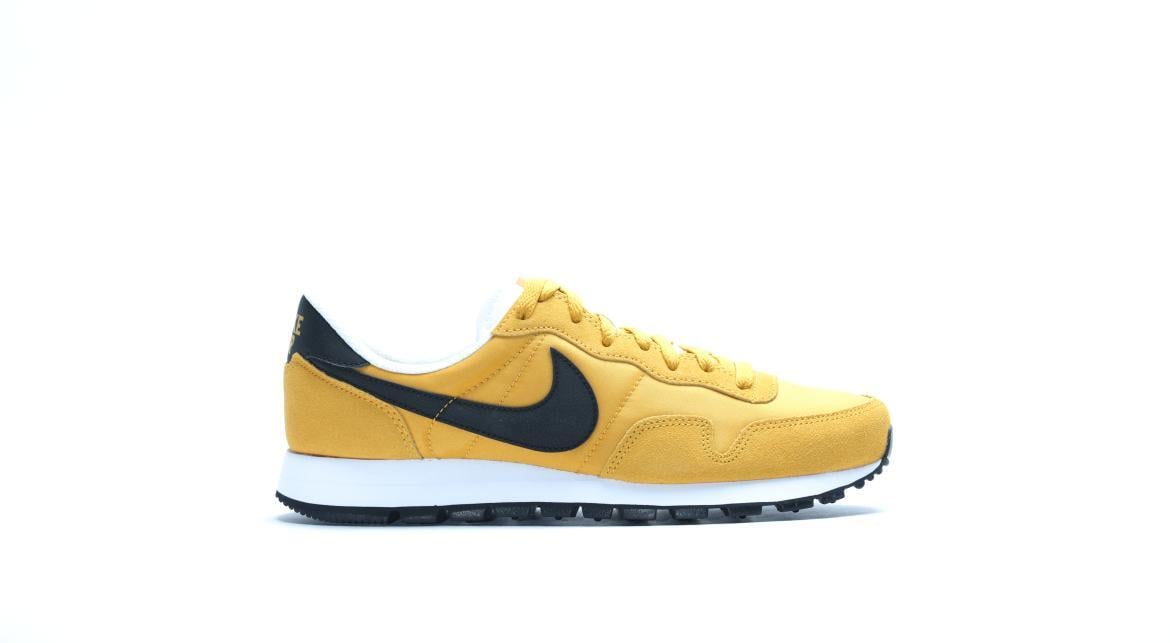 Nike air pegasus 83 gold hotsell